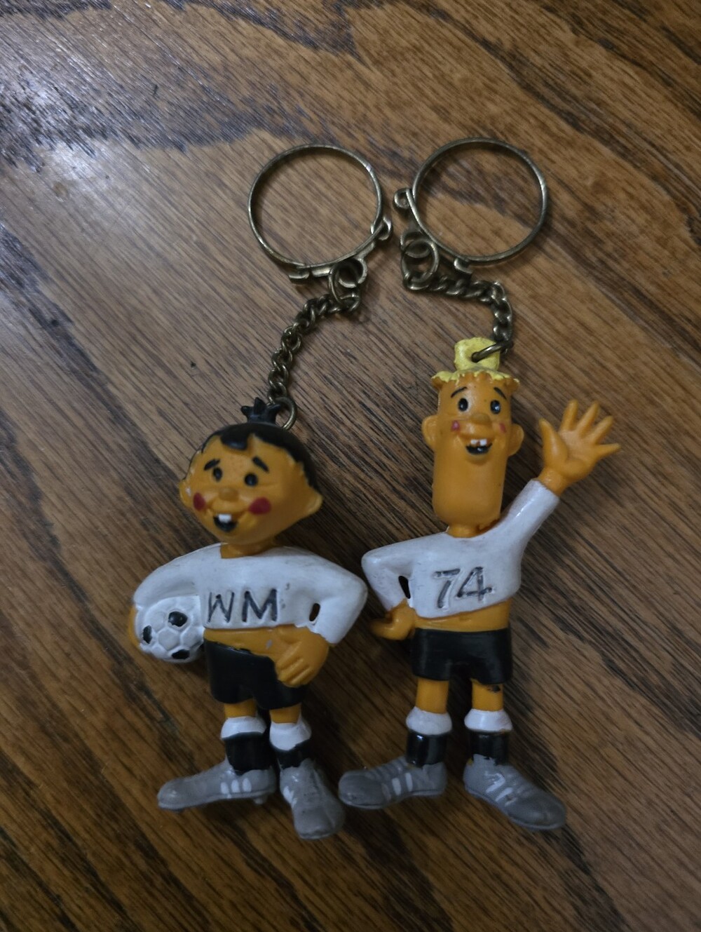 FIFA 1974 World Cup Tip & Tap Keychain Mascots West Germany